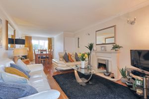 Photo 9- click for photo gallery